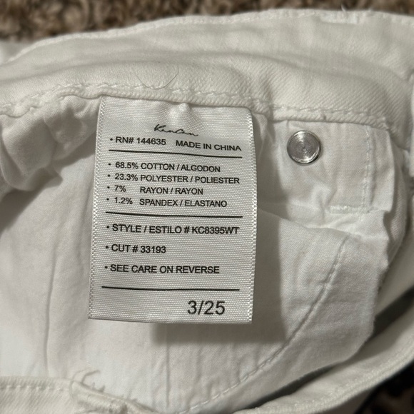 KanCan Women’s White High Waisted Skinny Jeans with Distressed Ankles size 3/25 - Picture 4 of 5